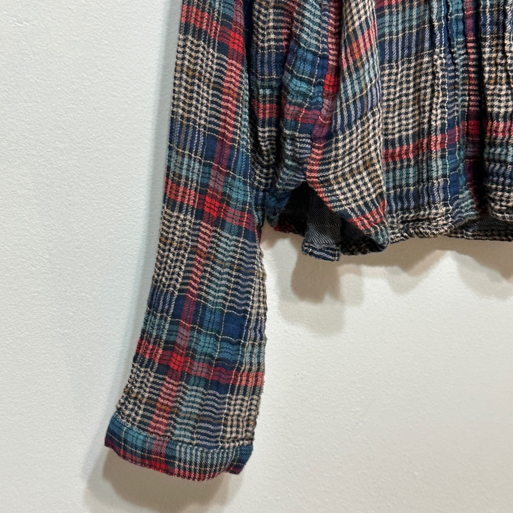 NATURAL LIFE Plaid Pullover Blouse in Navy, Red, Cream - Picture 5 of 9